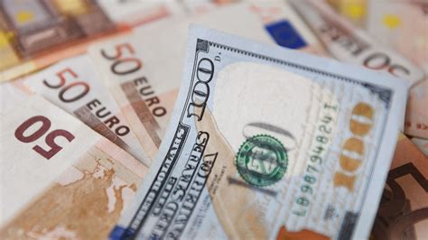 Dolar ve euro yükselirmi